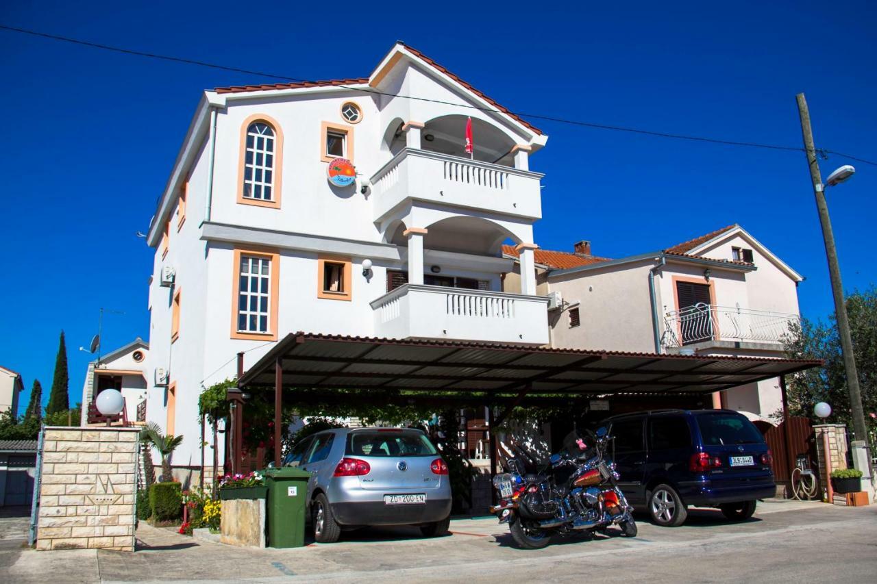 Apartment Zara Biograd Na Moru Bagian luar foto